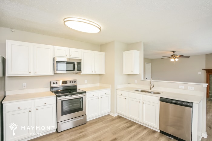 Building Photo - 6887 W Burlington Dr