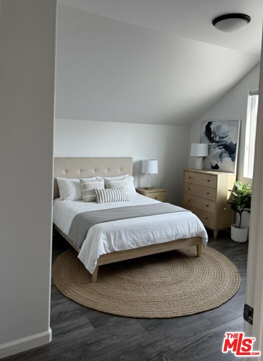 Building Photo - 929 W 23rd St