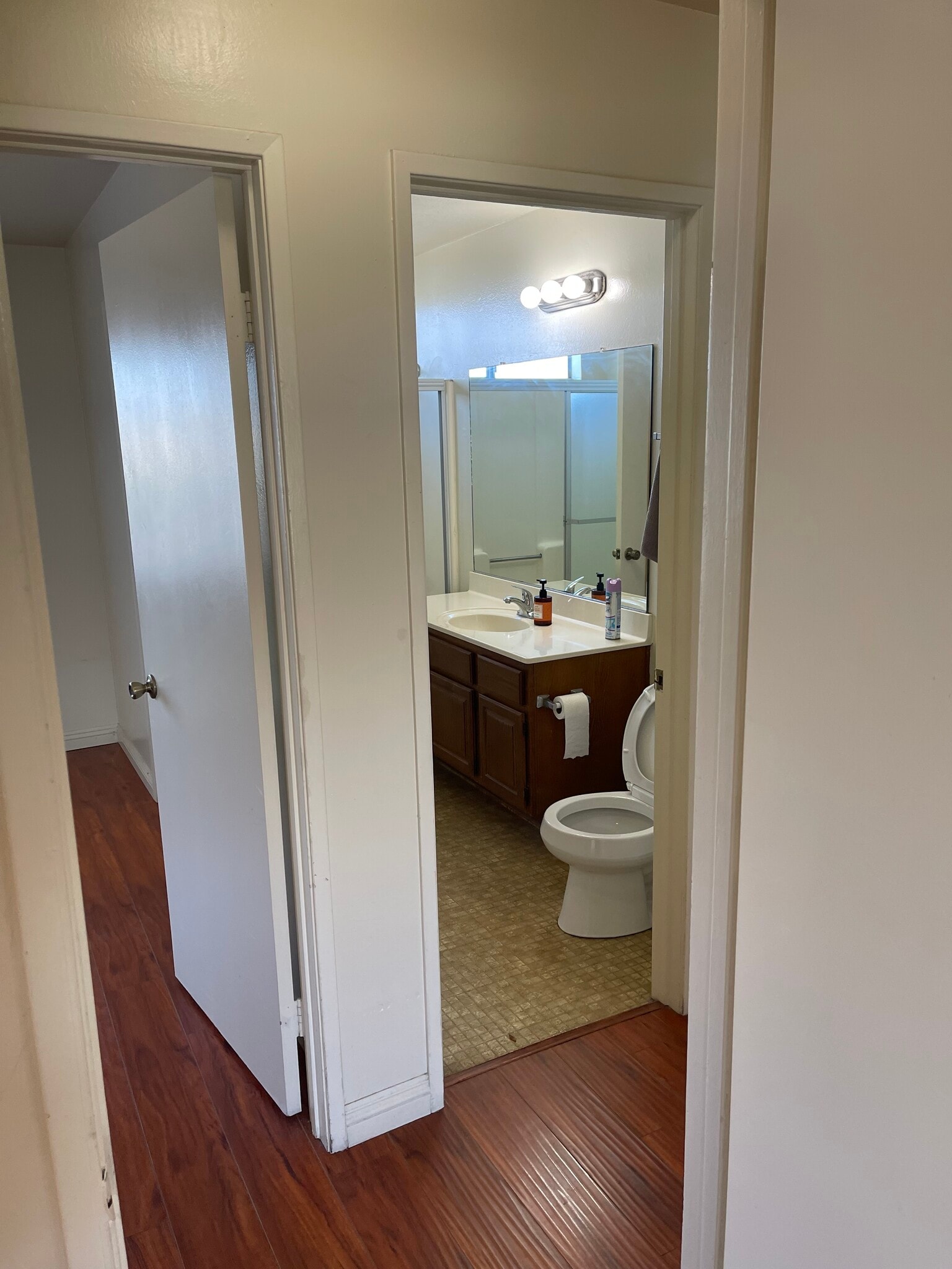 East Bathroom and Entry to East Bedroom from Hall - 4506 W 172nd St