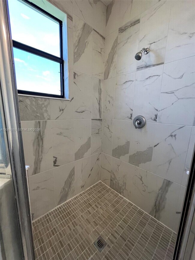 Building Photo - 5525 Agostino Way
