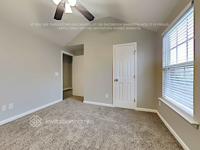 Building Photo - 1545 Brown Owl Dr