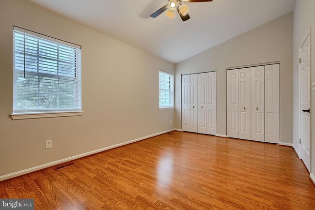 Building Photo - 733 Reedy Cir