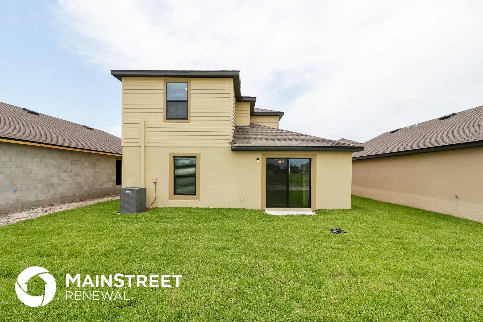 Building Photo - 2215 Caspian Dr