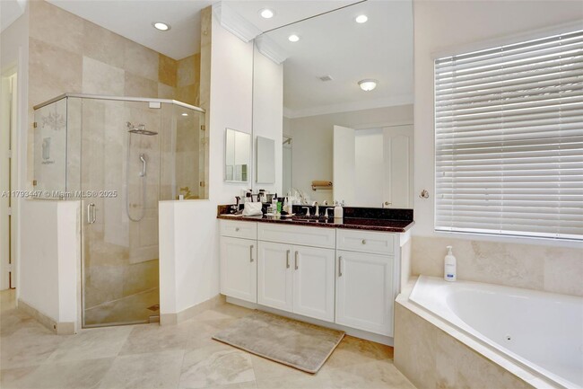 Building Photo - 8840 S Miralago Way
