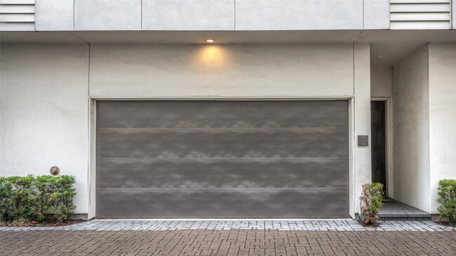 Building Photo - 1004 California St