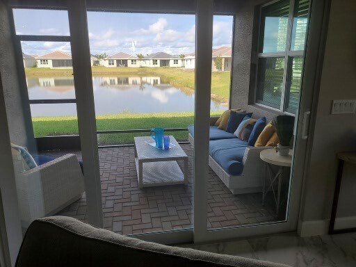 Building Photo - 11826 SW Oceanus Blvd