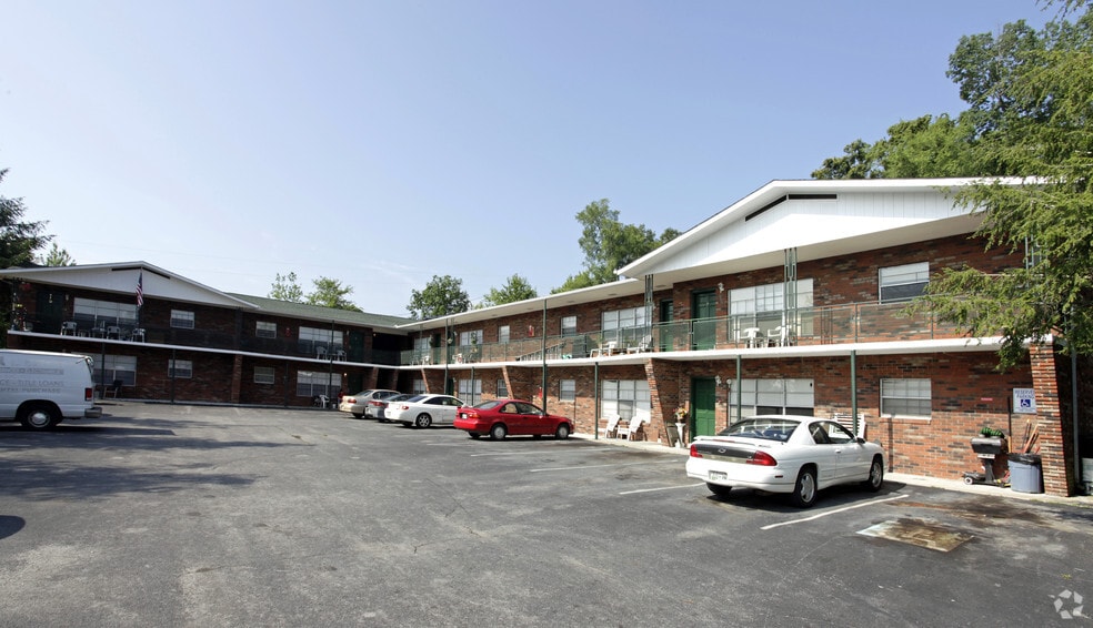 Primary Photo - Cornerstone Apartments