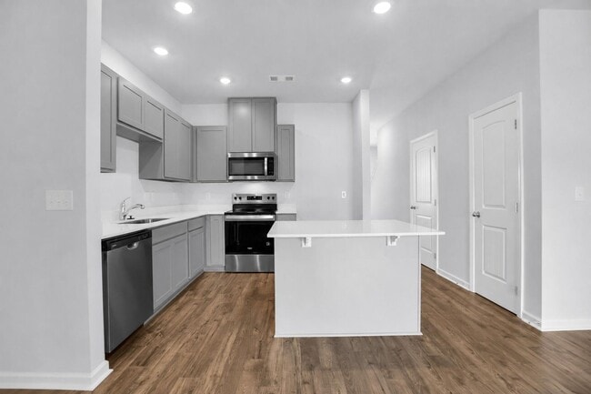 Building Photo - 719 Ashbrook Dr