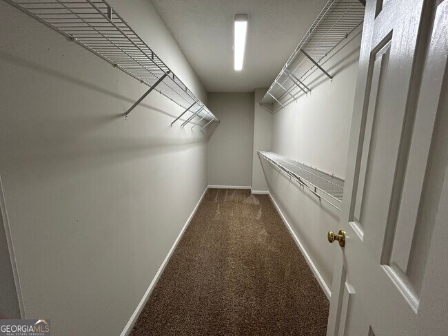 Building Photo - 745 Soneley Ct