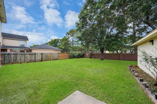 Building Photo - 6314 Holly Canyon Ct