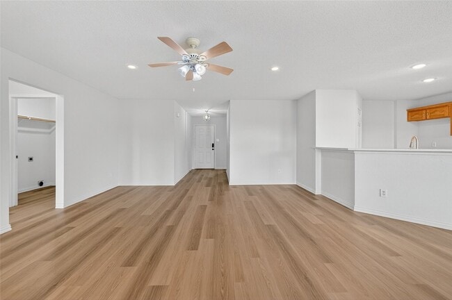 Building Photo - 145 Brushy Creek Ln