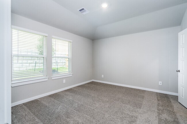Building Photo - 344 Willow Sage Ct