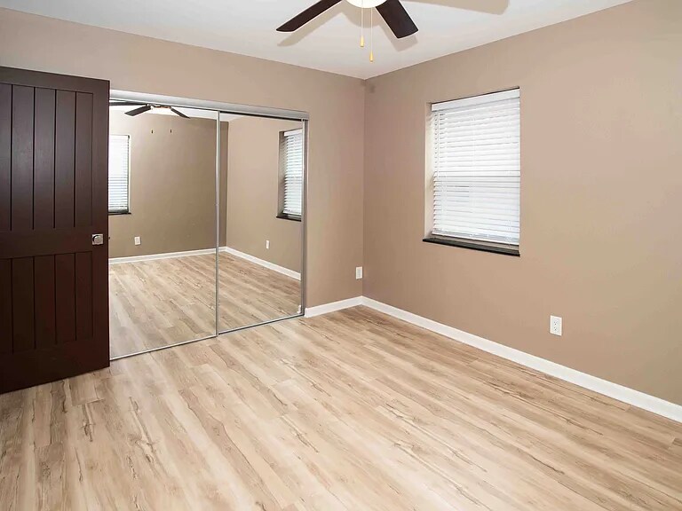 Building Photo - 2869 Sullivant Ave