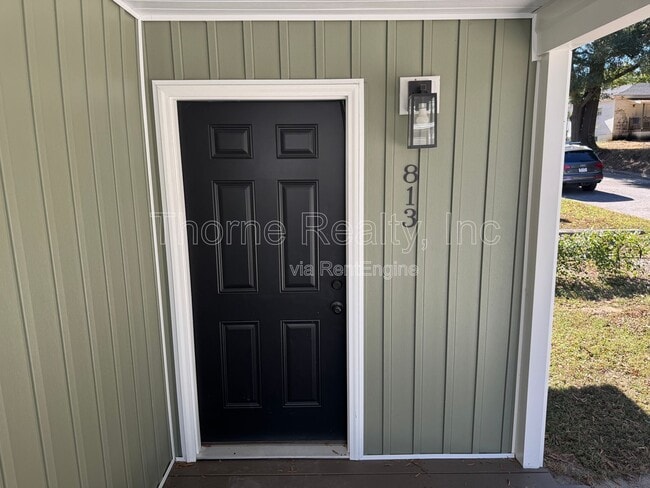 Building Photo - 813 Belleview Ave