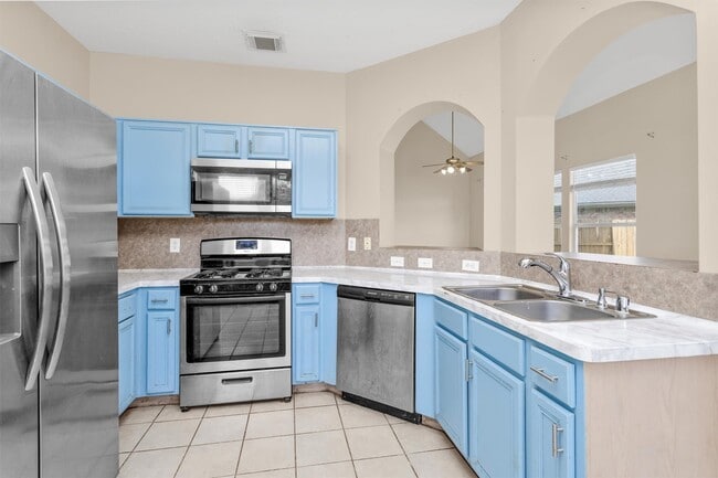 Building Photo - 3903 Teal Vista Ct