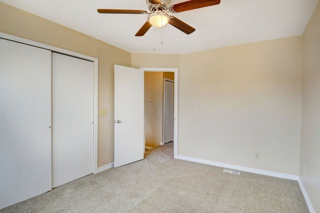 Building Photo - 4152 Charleston Dr