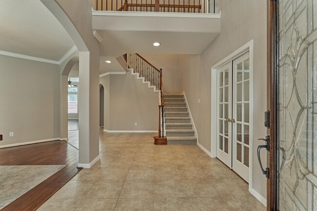 Building Photo - 30 Desert Rose Pl