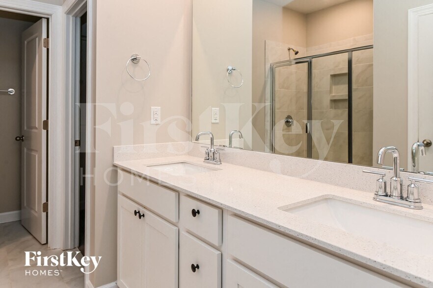 Building Photo - 9419 Festival Wy