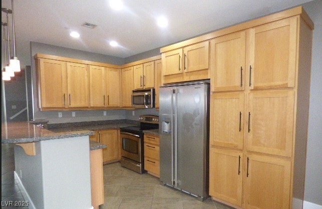 Building Photo - 9050 W Tropicana Ave