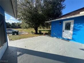 Building Photo - 291 16th St NE