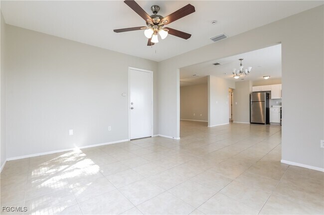 Building Photo - 3850 Pan American Blvd