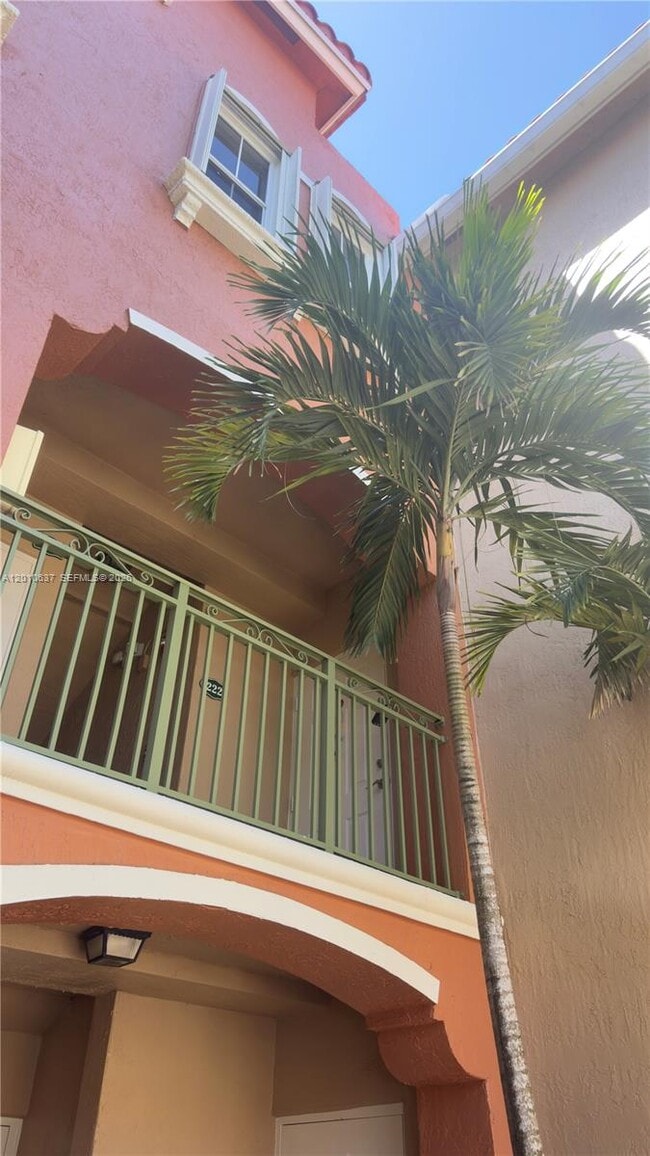 Building Photo - 6360 NW 114th Ave