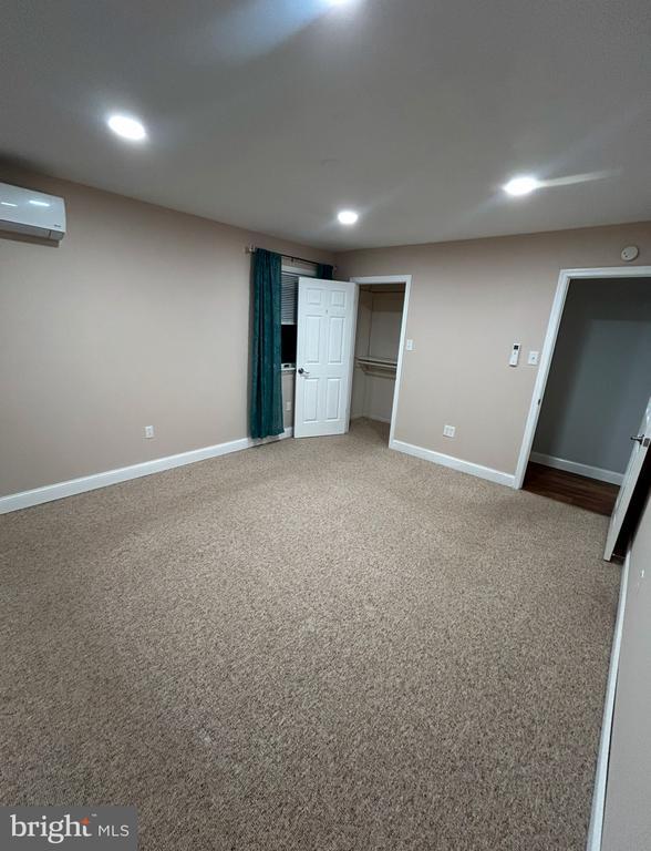 Building Photo - 306 Washington St