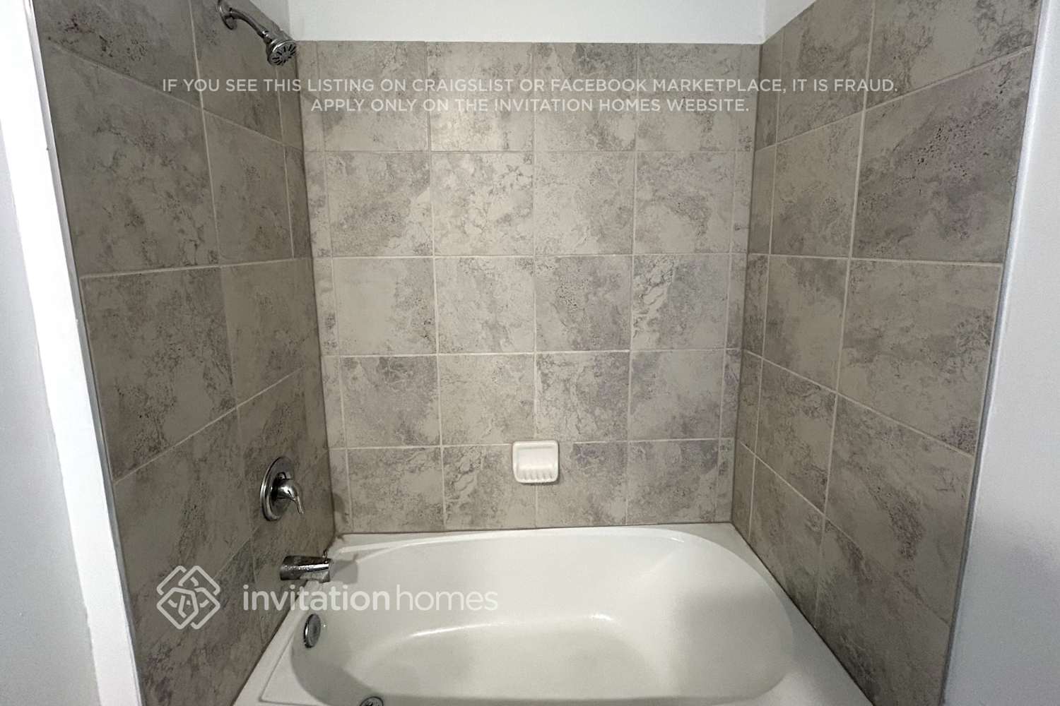 Building Photo - 4203 Palatina Way