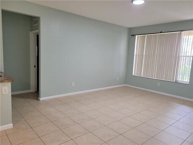 Building Photo - 3569 Forest Hill Blvd