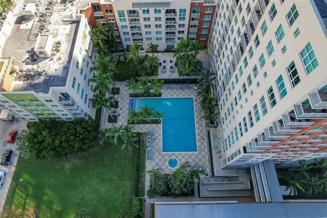 Building Photo - 2001 S Biscayne Blvd