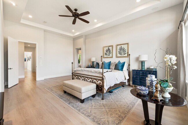 Building Photo - 81550 Tiburon Dr