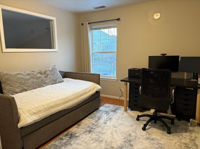 Building Photo - 1267 Derby Ln