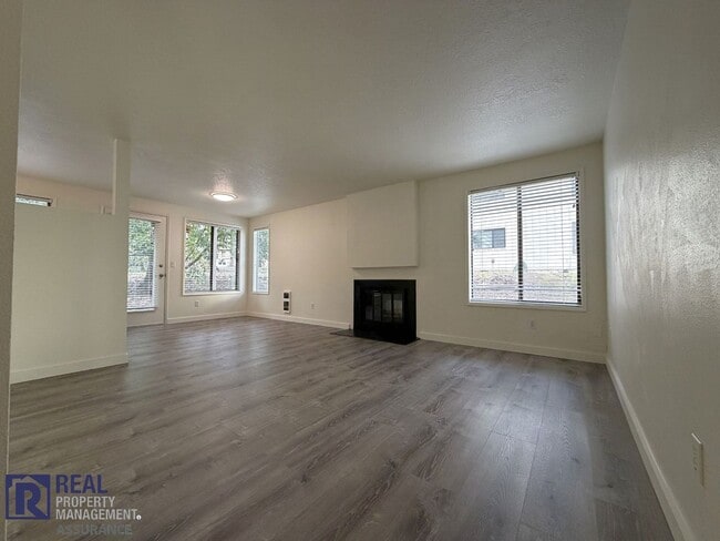 Building Photo - 7187 SW Childs Rd