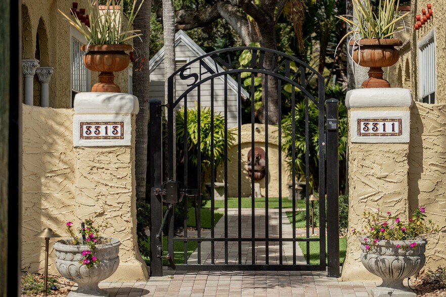 Building Photo - 3311-13 W. San Juan