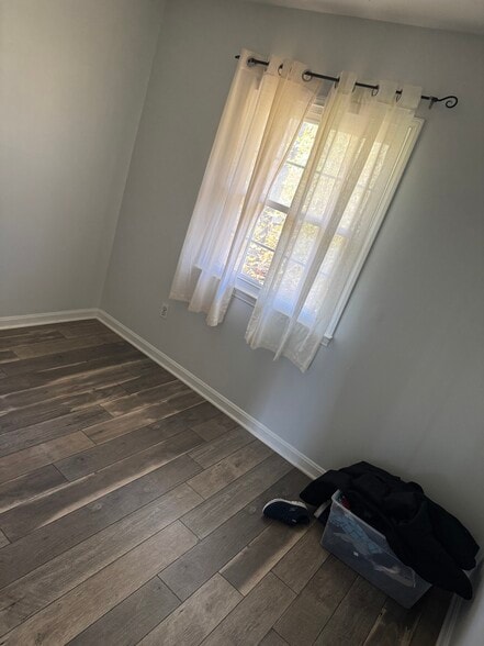 Building Photo - 14824 Palmerston Sq