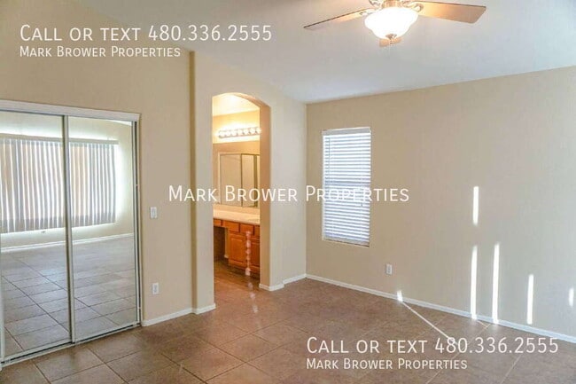 Building Photo - 4059 E Wagon Cir