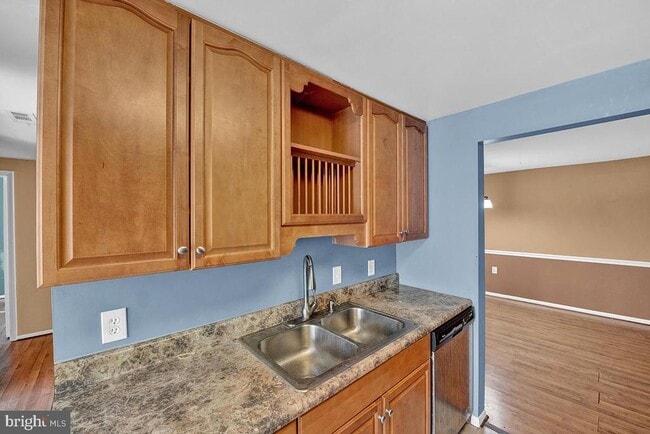 Building Photo - 13257 Wonderland Way