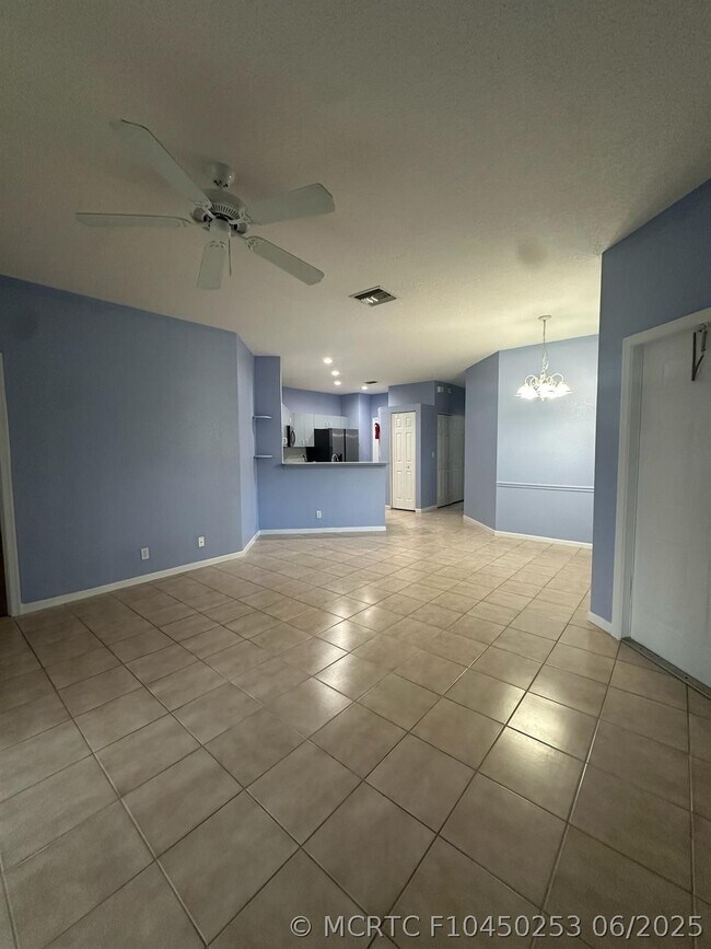 Building Photo - 8900 NW 54th St