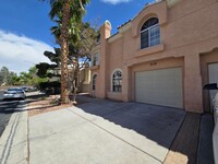 Building Photo - Townhome in Dreamy Summerlin Area -8417 Ma...