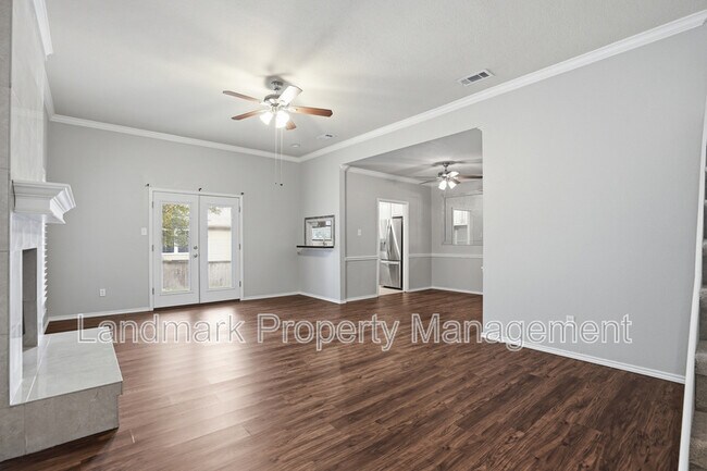 Building Photo - 5845 Water Ridge Dr