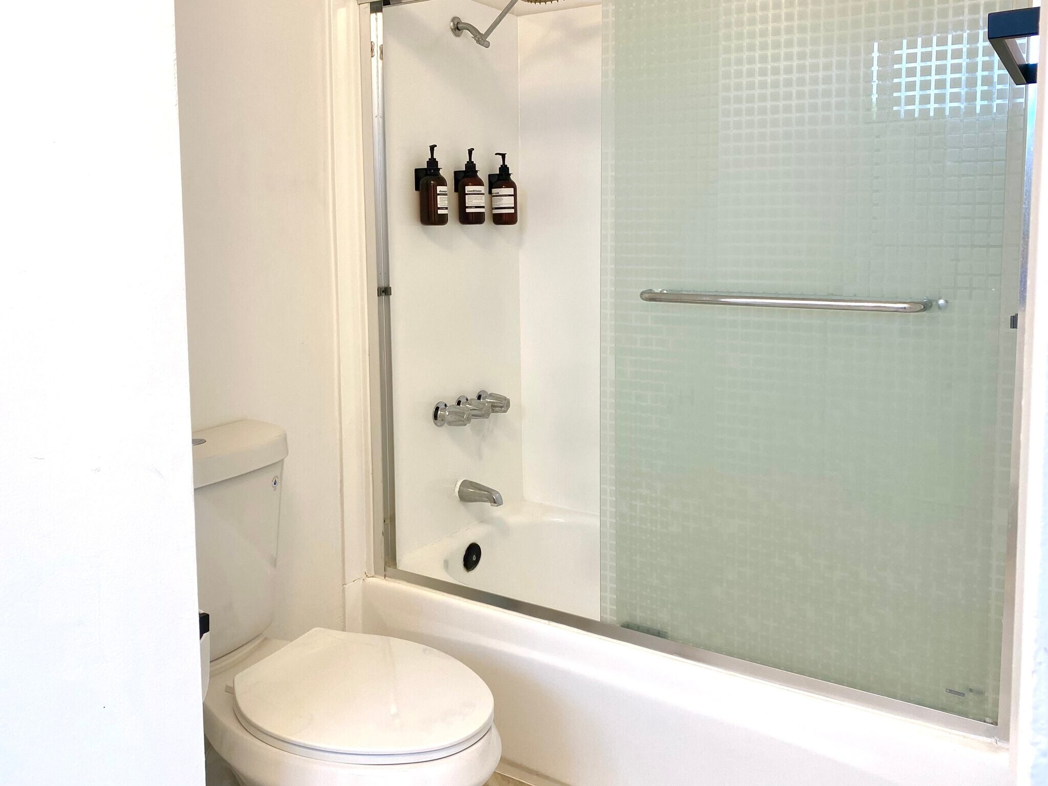 Building Photo - 5401 Slauson Ave