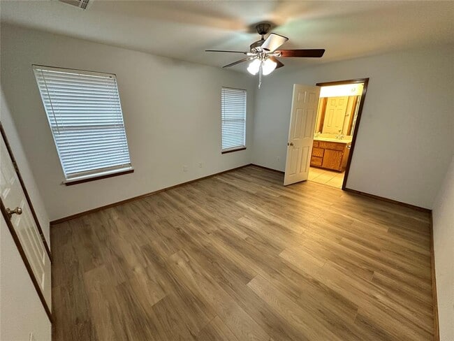 Building Photo - 628 NW 21st St