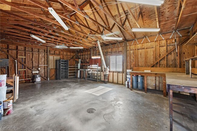 Building Photo - 2981 Ribbon Ct