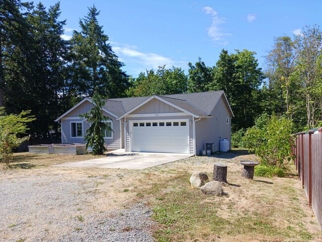 Building Photo - 942 Hadley Way