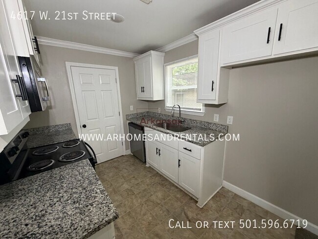Building Photo - 4617 W 21st St