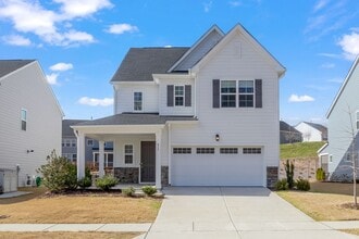 Building Photo - Light & Bright 4BR 3BA house in Tryon, Wak...