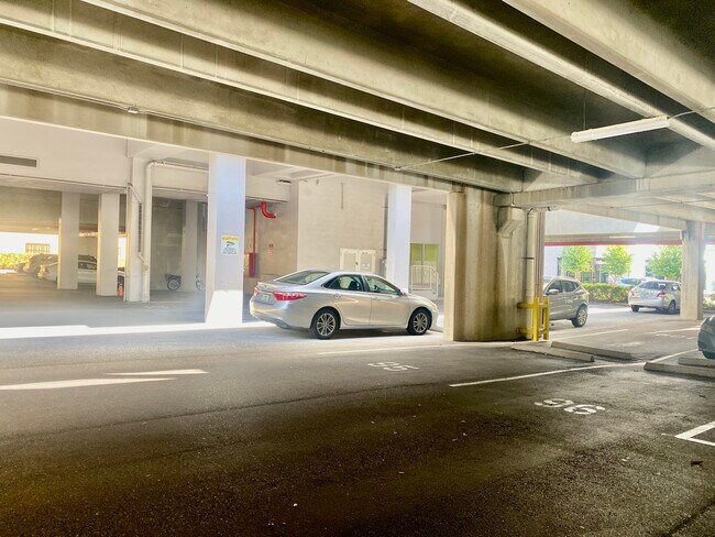 Parking space just 20 feet from rear elevator - 470 3rd St S