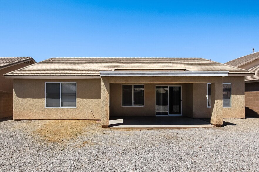 Building Photo - 6625 W Gross Ave