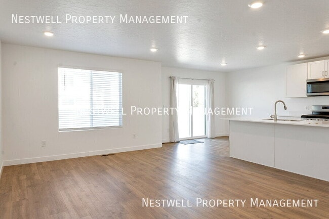 Building Photo - 3886 W 860 N