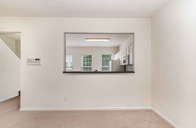 Building Photo - Spacious Townhome in Vibrant Breckenridge ...